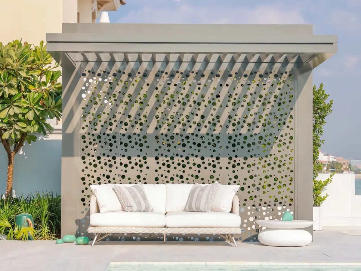 Aluminium pergola